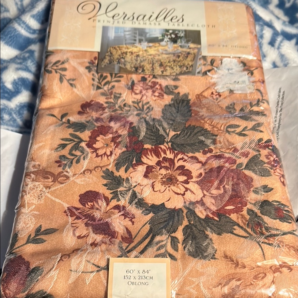Versailles Floral Tablecloth
